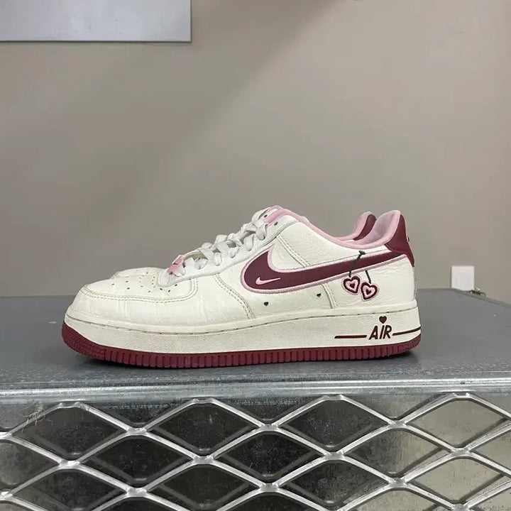 [BUNJANG] Nike Air Force 1 Low White Red 240 / 나이키 에어포스1 로우 화이트 레드 240