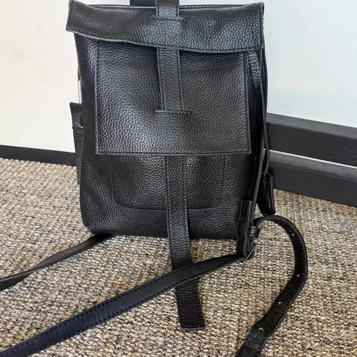 [BUNJANG] Sarapachini Real Leather Flap Bag / 사라파치니 리얼 레더 플랩백