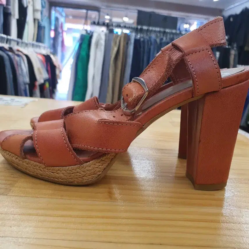 [BUNJANG] GMD Natural Leather Espadrille Platform Sandals / 스페인 GMD 천연가죽 스트랩 샌들 38(240-245)