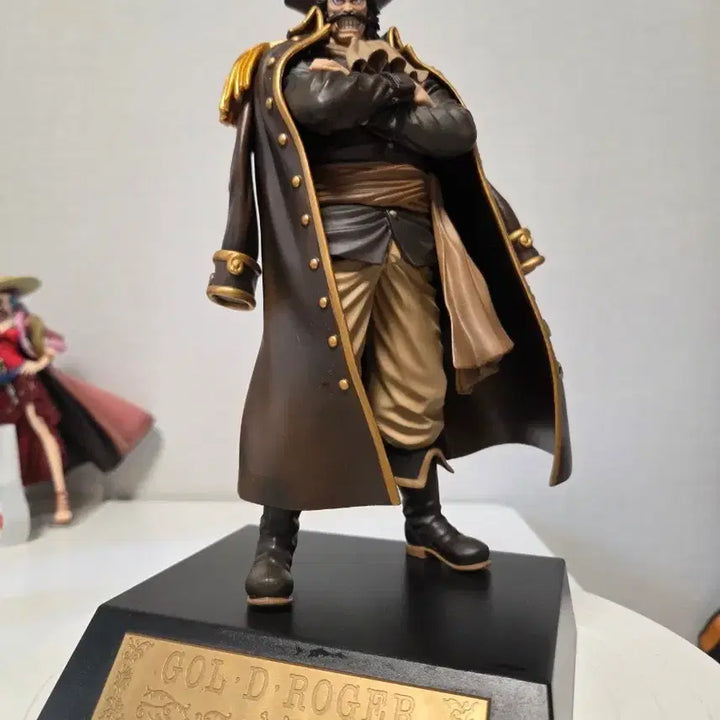 [BUNJANG] One Piece Gol D. Roger DXF Figure (No Box) / 원피스 골드 로저 DXF 피규어(노박스)