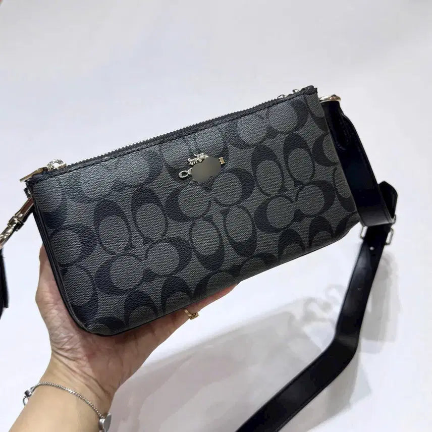 [BUNJANG] Coach Signature Double Zip Crossbody Bag CJ790 / 코치 시그니처 더블 지퍼 크로스바디 백 CJ790