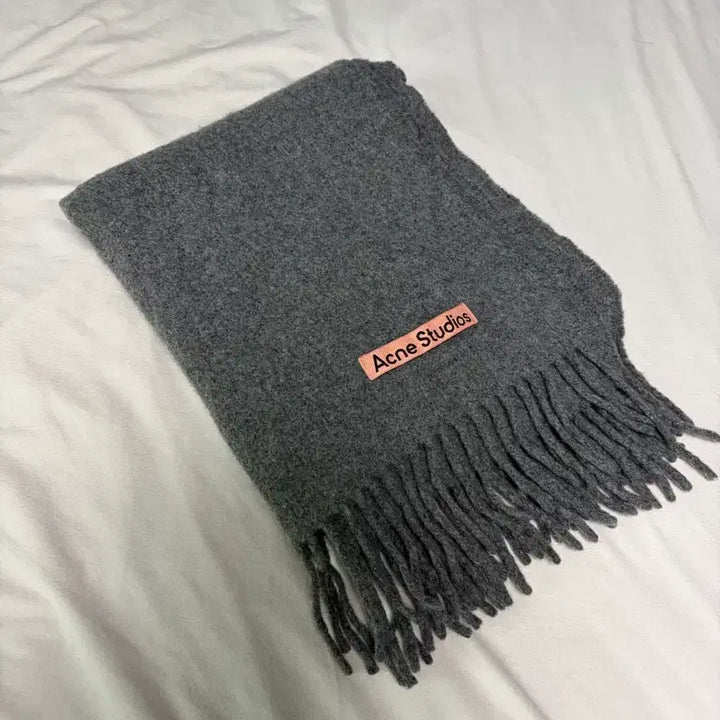 [BUNJANG] Acne Studios Melange Grey Scarf / Acne Studios(아크네 스튜디오) 머플러 멜란지 그레이