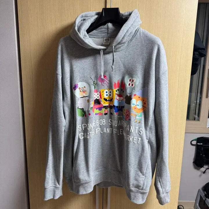 [BUNJANG] Uniqlo SpongeBob Hoodie XL / [XL] 유니클로 스폰지밥 후드티