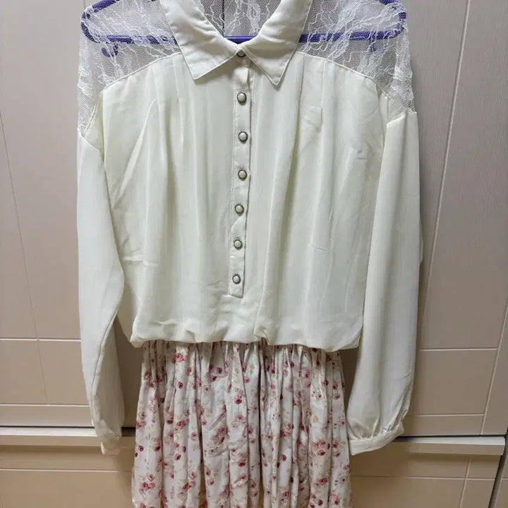 [BUNJANG] LIZ LISA Lace Detail Blouse Dress / 리즈리사 블라우스 원피스