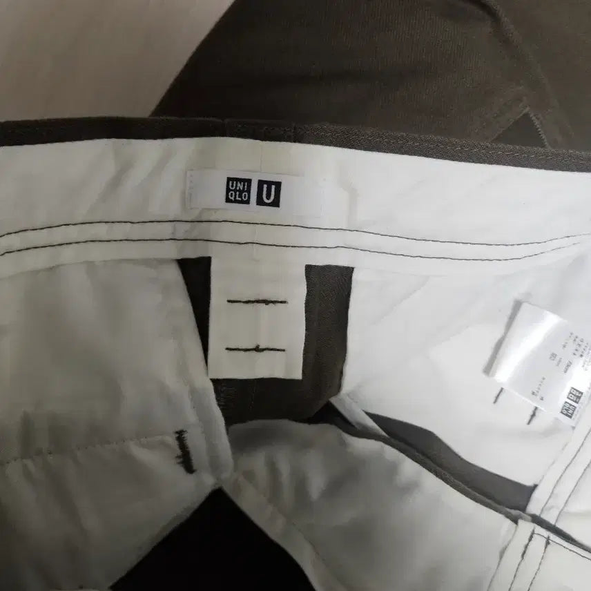 [BUNJANG] Uniqlo Wide Fit Chino Pants Brown Size 73 / 유니클로 와이드핏 치노팬츠 브라운 73사이즈