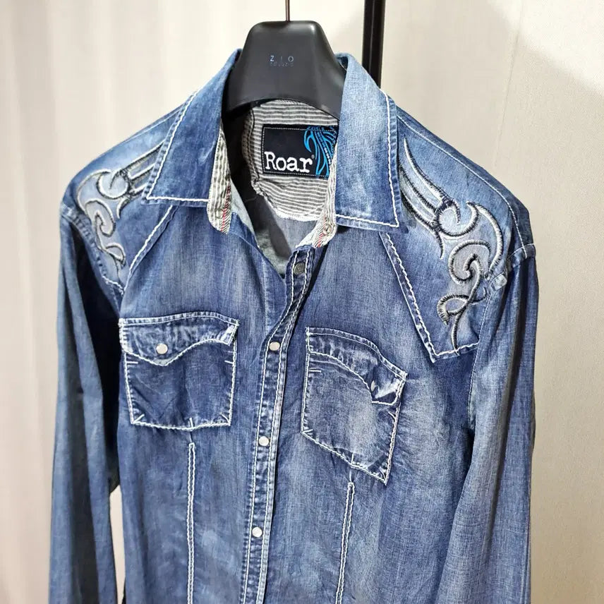 [BUNJANG] ROAR Western Denim Shirt XXL / (택포) ROAR 웨스턴 데님셔츠 XXL B882