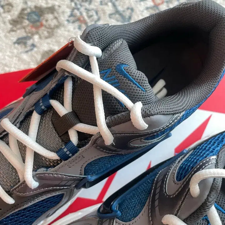 [BUNJANG] Nike V5 RNR / 나이키 V5 RNR (새제품,270)