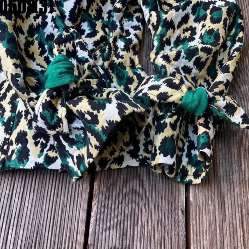 [BUNJANG] Leopard Pattern Short Bomber Jacket / 레오파드 패턴 숏 봄버 자켓66 0508