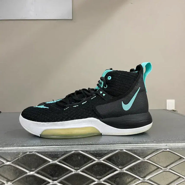 [BUNJANG] Nike Zoom Rise TB Black Aurora / 나이키 줌 라이즈 TB 블랙 오로라 270