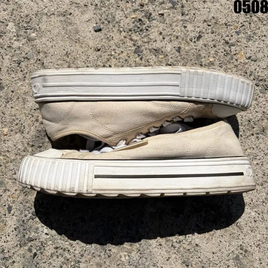 [BUNJANG] Discovery Canvas Sneakers Ivory / 디스커버리 캔버스 스니커즈 아이보리 270