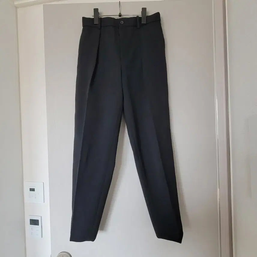 [BUNJANG] Macaware One-Tuck Pegtop Wool Trousers Black (Size 3) / 마카웨어 원턱 페그톱 울 트라우저 블랙(3사이즈)