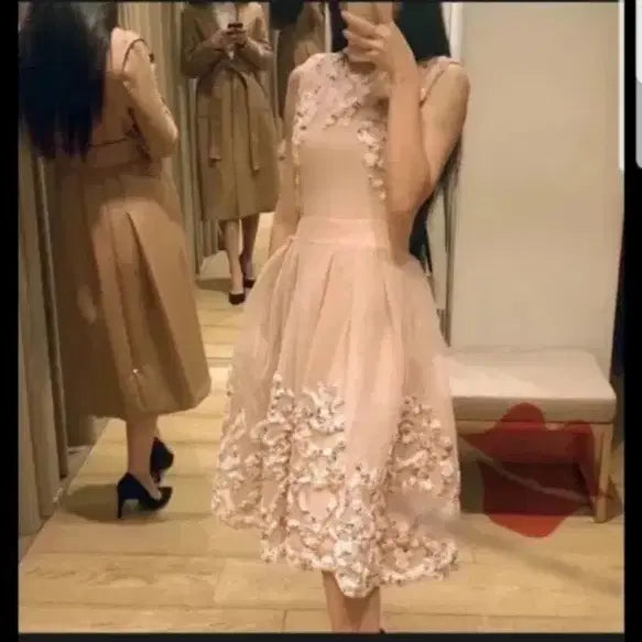 [BUNJANG] Maje Pink Floral Embroidered Tulle Dress / 마쥬 정품 핑크 플라워 자수 튤 드레스