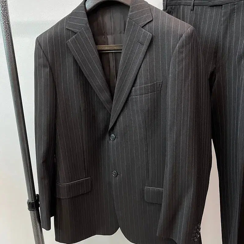 [BUNJANG] Ermenegildo Zegna Brown Stripe Suit / 105,35) 제냐 브라운 스트라이프 슈트