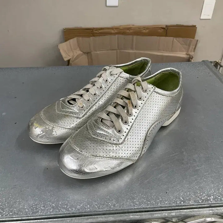 [BUNJANG] Comme des Garçons Low-Top Sneakers EU 41 / 꼼데가르송 로우탑 스니커즈 Eu41