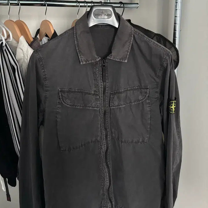 [BUNJANG] Stone Island 22FW Old Effect Overshirt Black M / 스톤아일랜드 22fw 올드이펙트 오버셔츠 블랙 m사이즈