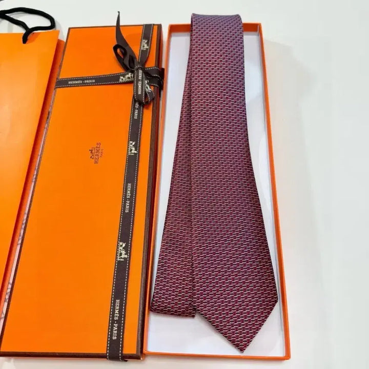 [BUNJANG] Hermes Red Silk Men&