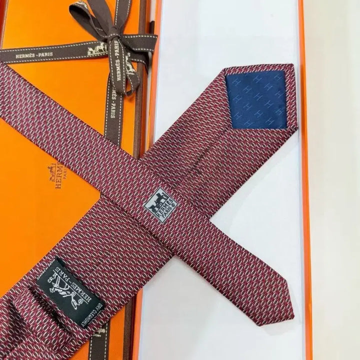 [BUNJANG] Hermes Red Silk Men&