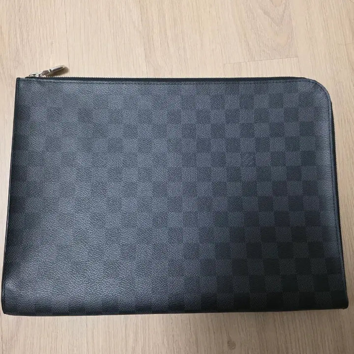 [BUNJANG] Louis Vuitton Damier Pochette Jour GM Clutch / 루이비통 다미에 포쉐트주르 gm 클러치