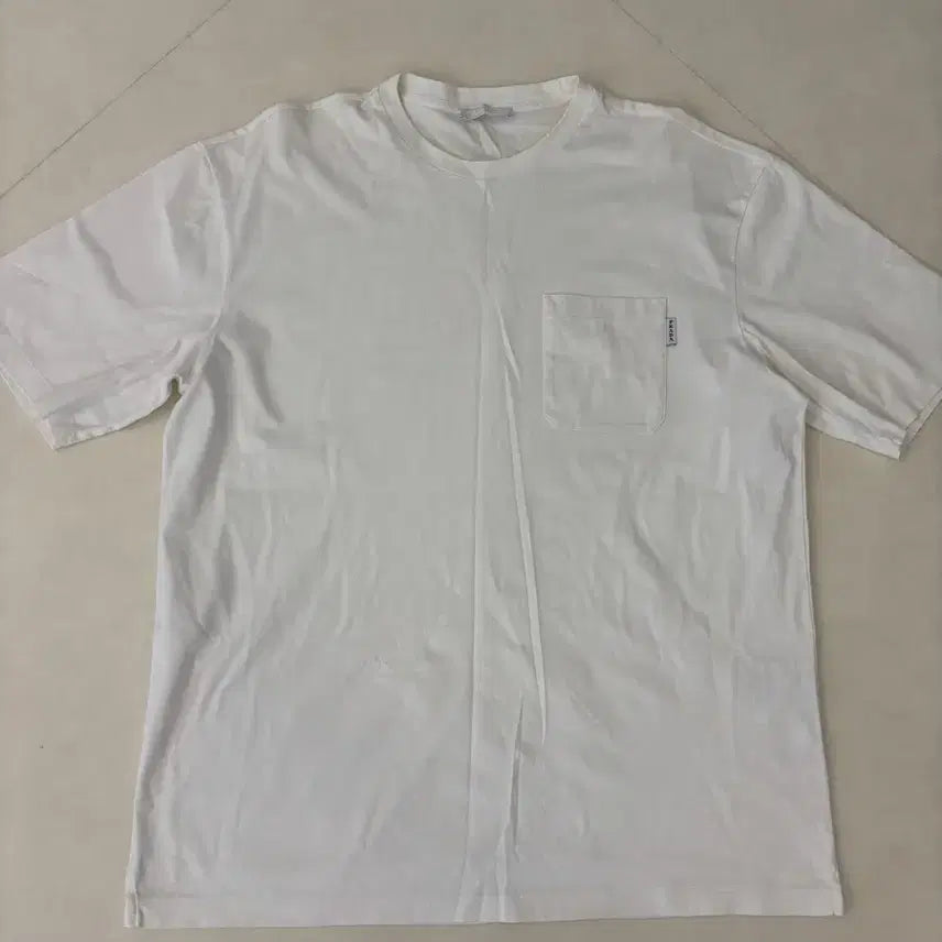 [BUNJANG] Prada Pocket Embroidery Tab T-Shirt / [정품] 프라다 포켓 자수 탭 반팔티 2XL(110)