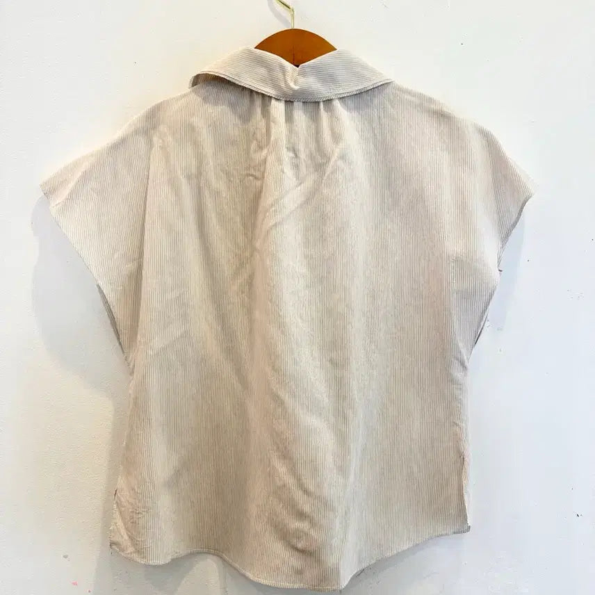 [BUNJANG] TIME Italia Sleeveless Blouse (Size 55-66) / 55~66) 한섬 타임 이탈리아 민소매 블라우스 판매합니다!