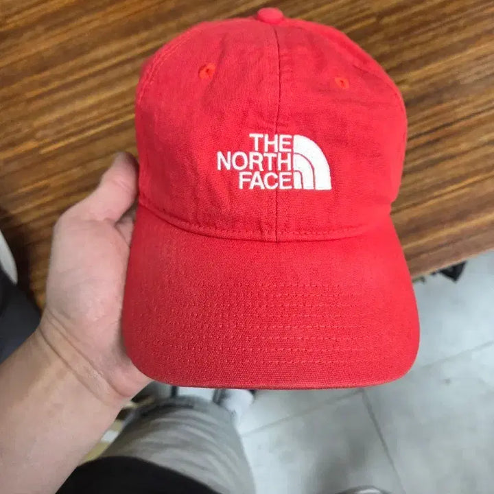 [BUNJANG] The North Face Cotton Red Ball Cap Hat Free Size / 노스페이스 코튼 레드 볼캡 모자 프리
