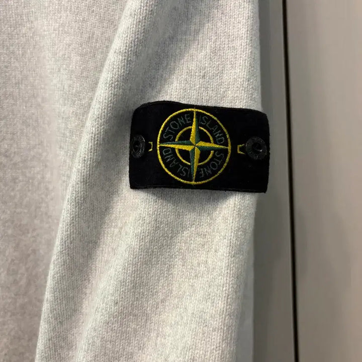 [BUNJANG] Stone Island Knit Light Grey / (xxl)스톤 아일랜드 니트 라이트 그레이