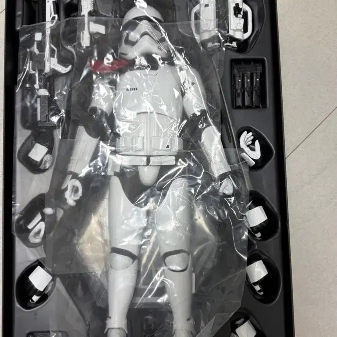 [BUNJANG] Hot Toys Star Wars Stormtrooper Officer / 핫토이 스타워즈 스톰트루퍼 오피서