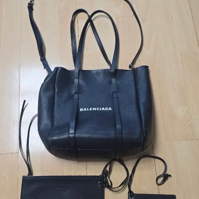 [BUNJANG] Balenciaga Everyday XS Tote Bag / 발렌시아가 에브리데이 xs