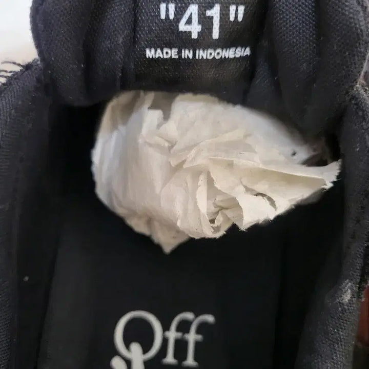 [BUNJANG] Off-White Black Sneakers with Dust Bag / 오프화이트 블랙 스니커즈 신발 + 더스트백
