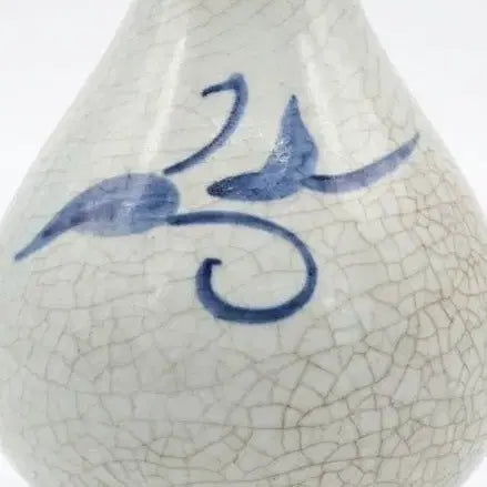 [BUNJANG] Korean Blue and White Porcelain Vase with Crazing / 고풍스러운 청화백자 빙렬문 병 (골동품/인테리어 소품)