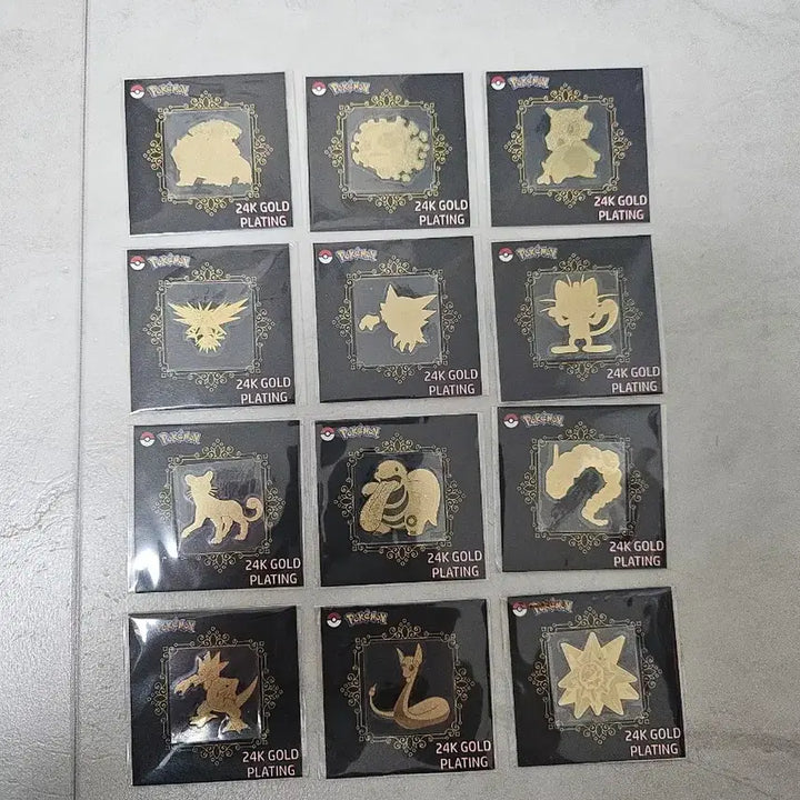 [BUNJANG] Pokemon 24k Gold Stamp Stickers - Mew, Mewtwo / 포켓몬 24k 띠부씰들, 포켓몬 뮤, 뮤츠 띠부씰 판매