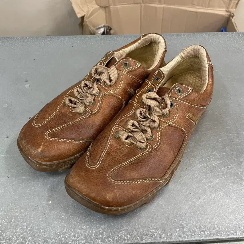 [BUNJANG] Dr. Martens Oxford Leather Shoes (Brown, UK 5) / 닥터마틴 옥스포드 브라운 Uk5
