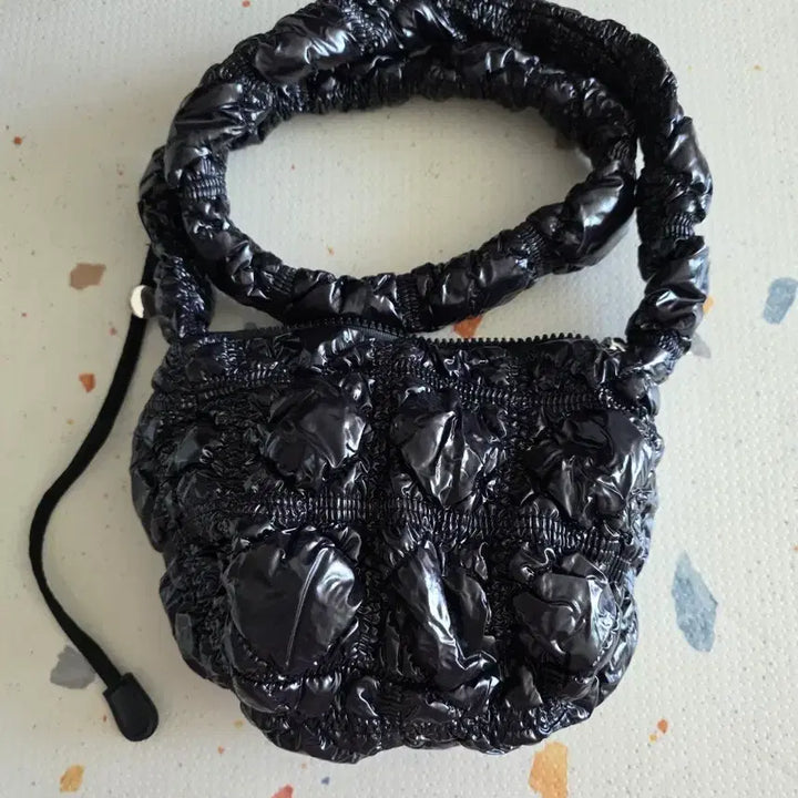 [BUNJANG] Carlyn Poing Bag / 칼린 포잉백