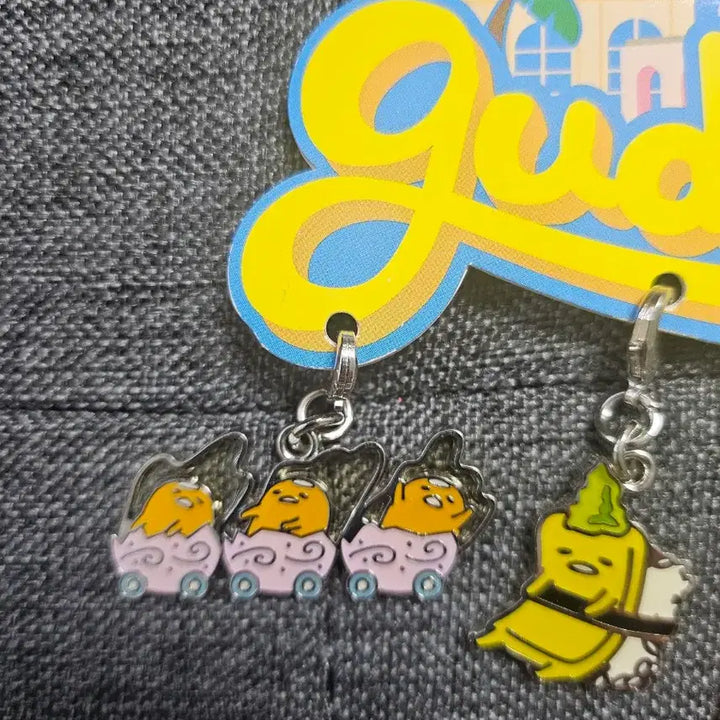 [BUNJANG] Gudetama Charm Keychain Set / 일본 구데타마 참 세트 키링