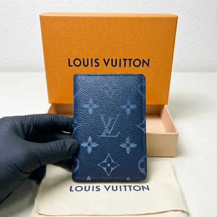 [BUNJANG] Louis Vuitton Pocket Organizer Monogram Gradient / [미사용/정품] 루이비통 지갑 오거나이저 그라디언트