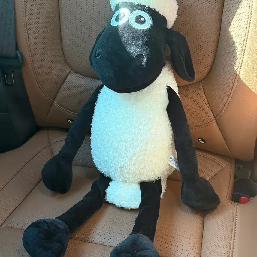 [BUNJANG] Shaun the Sheep Plush Toy (45cm) / [새상품] 숀더쉽 인형