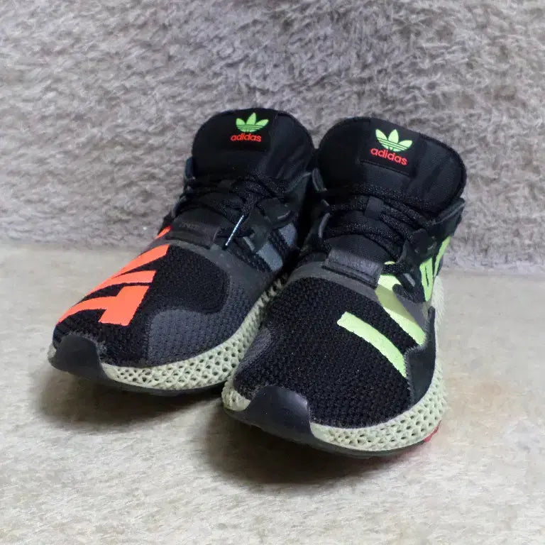 [BUNJANG] Adidas ZX4000 4D Sneakers / 후루룩구제2 285 아디다스 ZX4000 4D 운동화 신발260509
