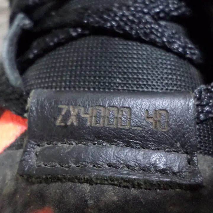 [BUNJANG] Adidas ZX4000 4D Sneakers / 후루룩구제2 285 아디다스 ZX4000 4D 운동화 신발260509