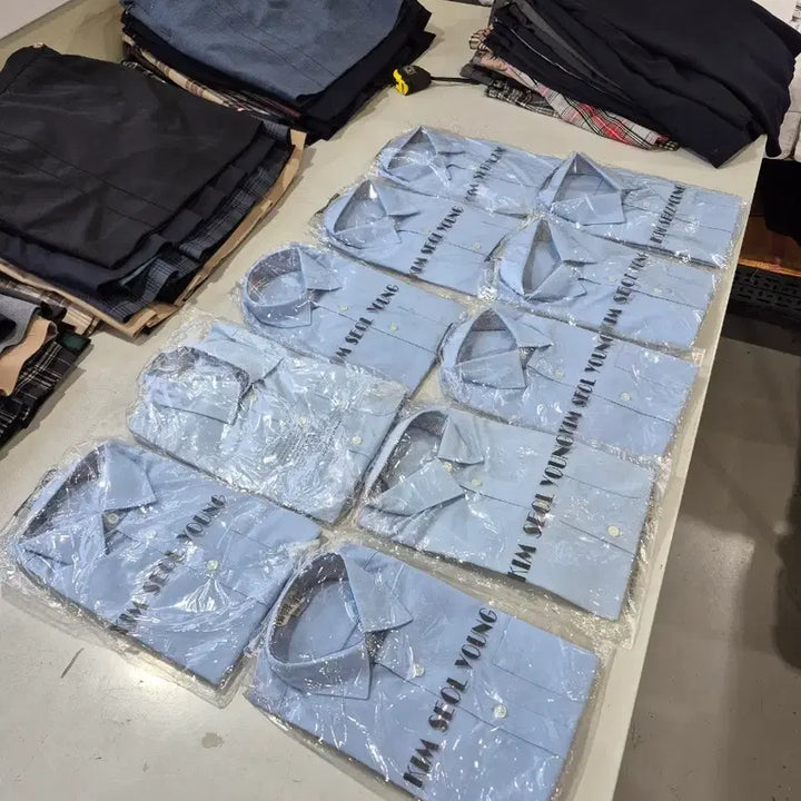 [SOLD OUT] 신품남성 교복긴팔셔츠 사이즈100미만 10장