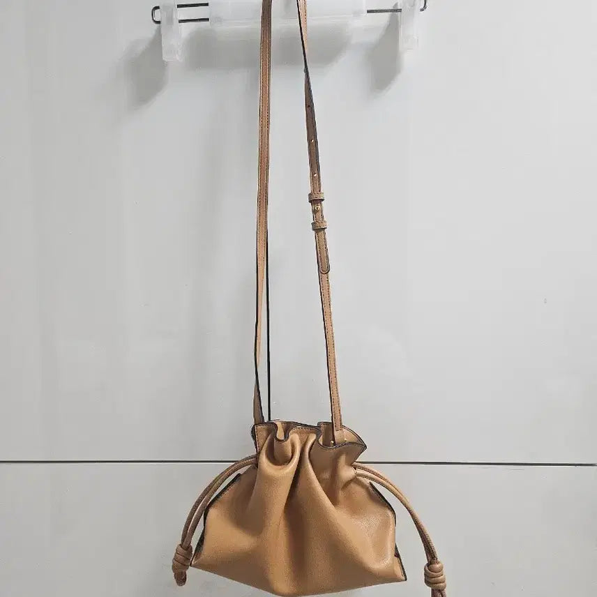 [BUNJANG] Genuine Leather Drawstring Bag / 소가죽 복조리백(새상품급)