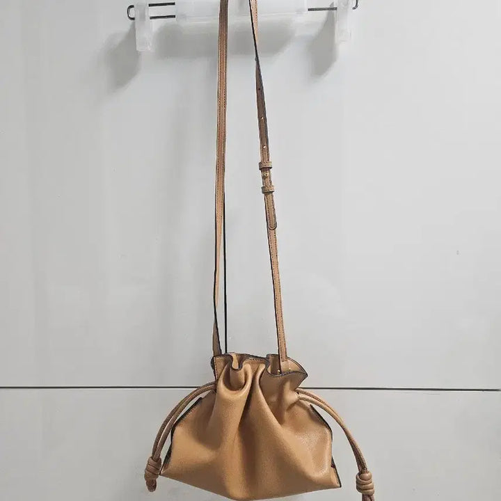 [BUNJANG] Genuine Leather Drawstring Bag / 소가죽 복조리백(새상품급)