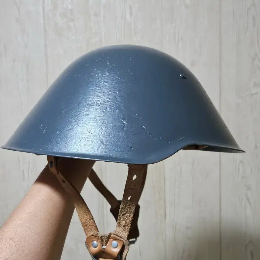 [BUNJANG] East German Military Helmet with Rain Pattern Cover / 동독군 철모