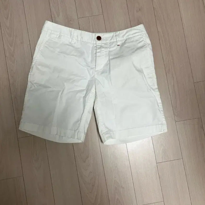 [BUNJANG] Tommy Hilfiger White Cotton Shorts / 타미 화이트 면 반바지