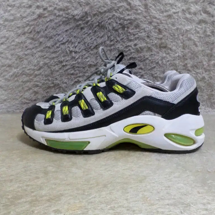 [BUNJANG] Puma Used Sneakers / 후루룩구제2 290 푸마 운동화 중고 신발 260509