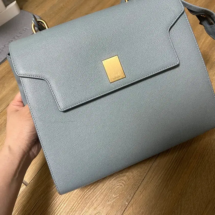 [BUNJANG] Couronne Sky Gray Leather Tote Bag / 쿠론 스카이 그레이 토트백