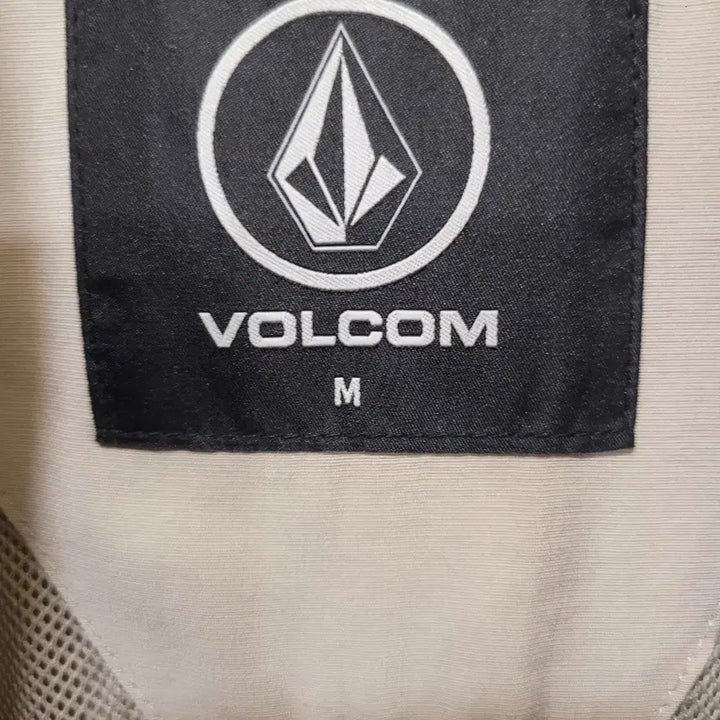 [BUNJANG] Volcom Colorblock Windbreaker Jacket / 볼컴 VOLCOM 바람막이 자켓 아이보리/퍼플