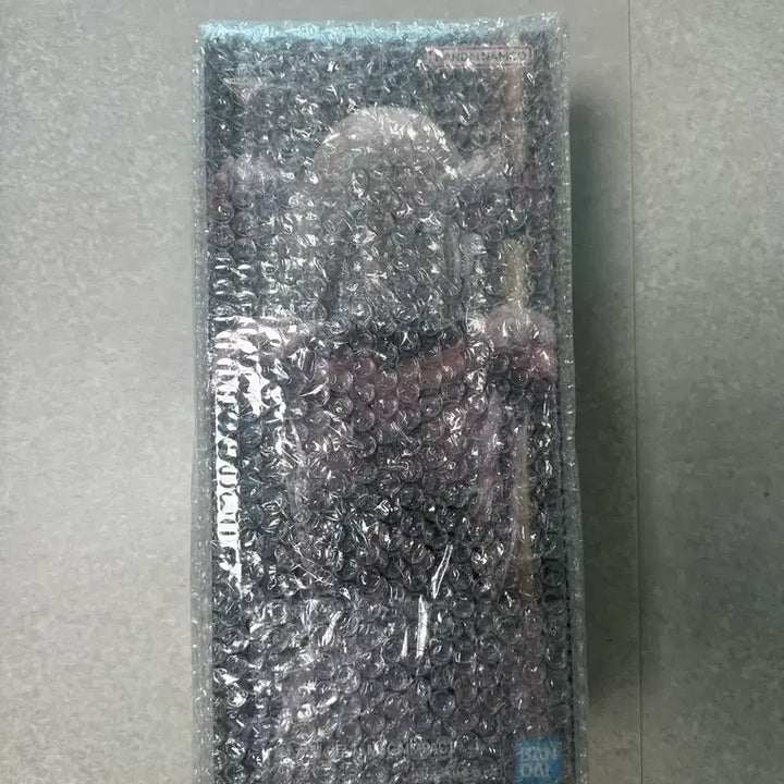 [BUNJANG] Attack on Titan Colossal Titan A Prize Figure (Sealed) / (미개봉)제일복권 진격의 거인 A상 여성형 거인 피규어