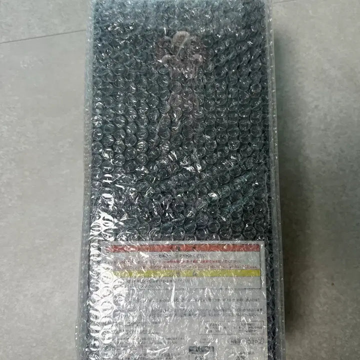 [BUNJANG] Attack on Titan Colossal Titan A Prize Figure (Sealed) / (미개봉)제일복권 진격의 거인 A상 여성형 거인 피규어