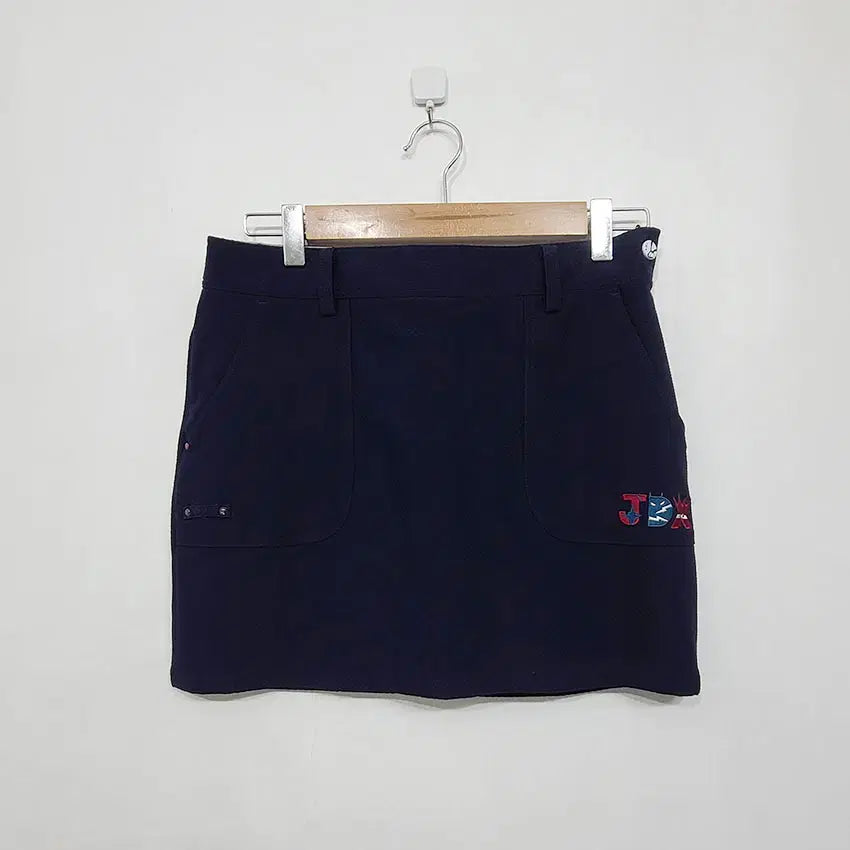 [BUNJANG] JDX Skirt Size 67 (Youth 140) / $2 JDX/치마/67사이즈/유140
