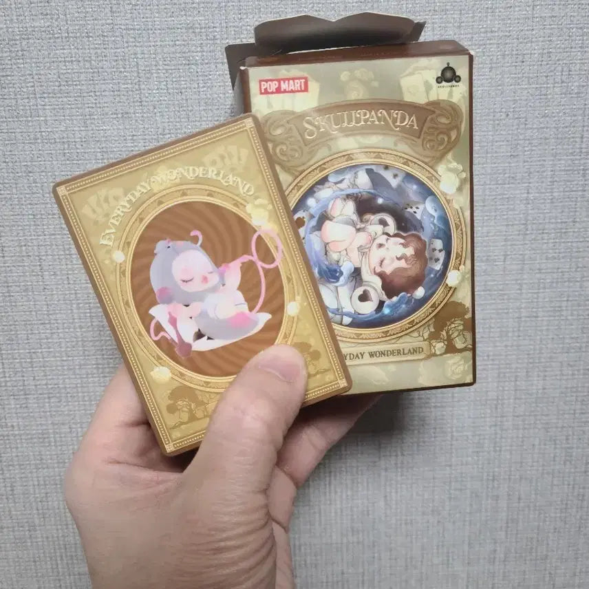 [BUNJANG] Pop Mart Skullpanda Everyday Wonderland Figure / 팝마트 스컬판다 에브리데이 원더랜드  피규어 팝니다.